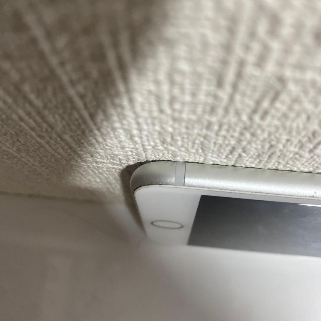 iPhone 7plus 128GB silver バッテリー100%