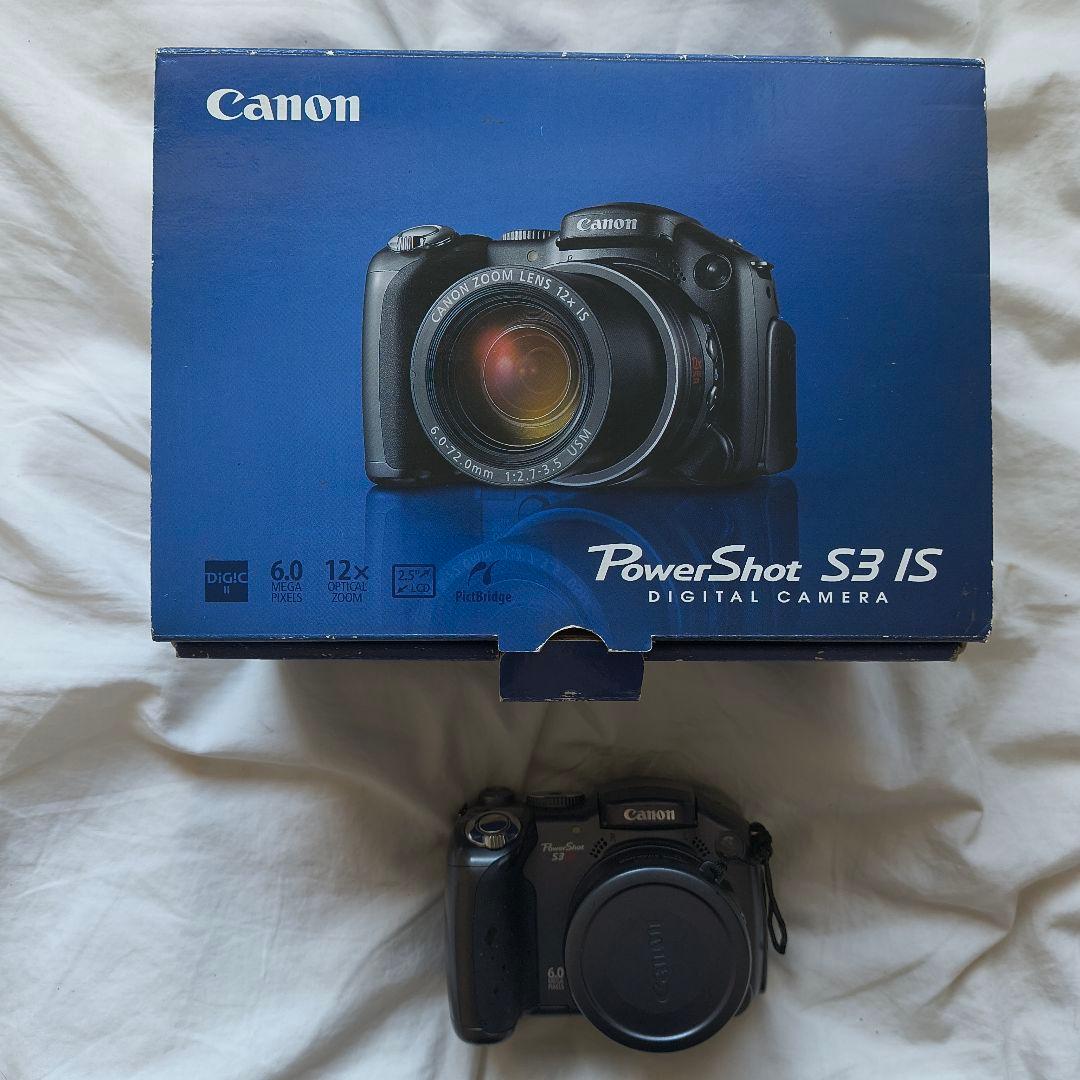 単3電池で気軽に使える、実力派ズーム機。