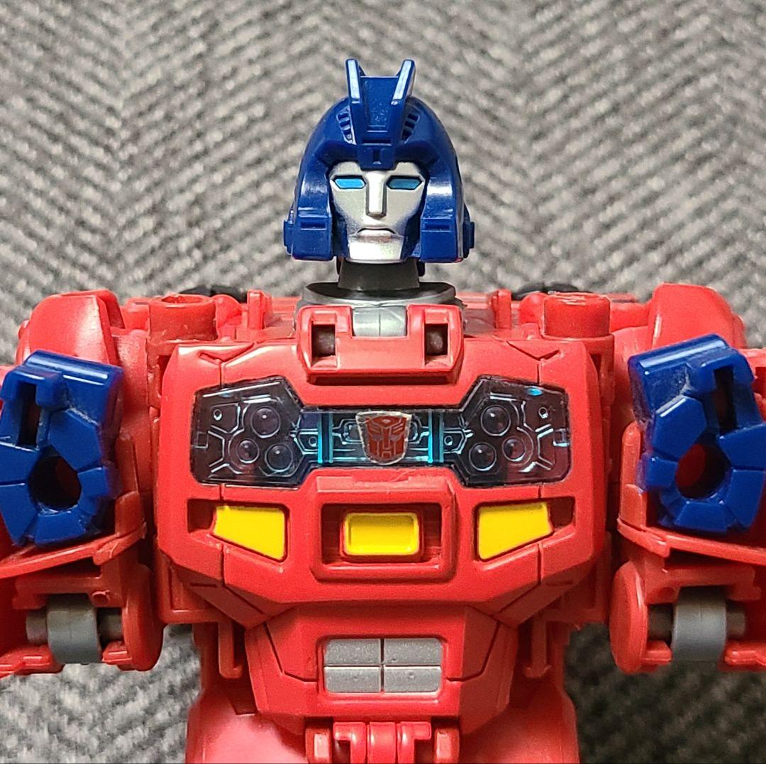 トランスフォーマー パワーオブザプライム PP-09 オプティマスプライム