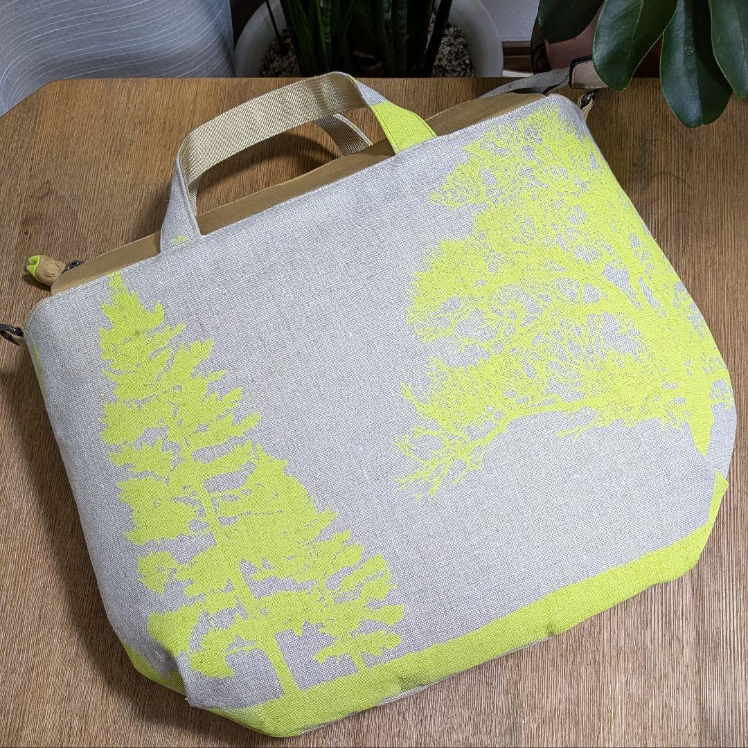 strum　トートバッグ