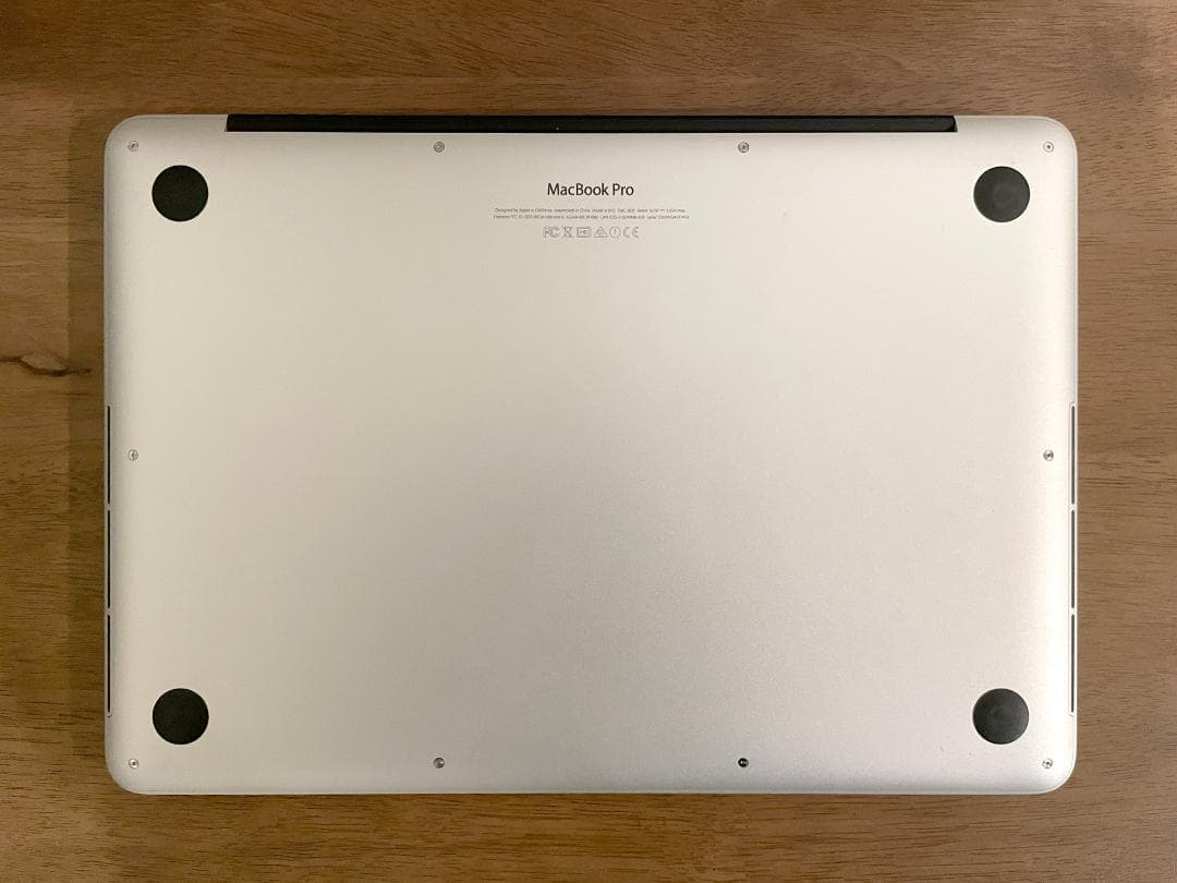 MacBook Pro 13\"　2015　i5　8GB　121GB