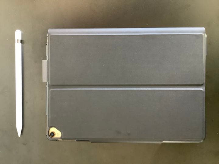 iPad pro 10.5 cellular 美品　ケース　pencilセット