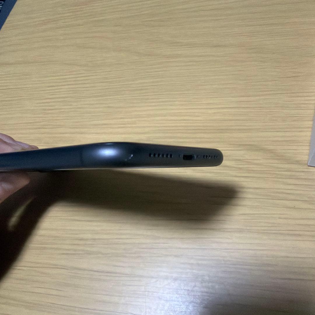 iPhone11 256GB SIMフリー 電池64%