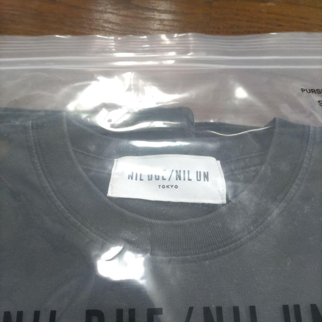 NIL DUE/NIL UN Tシャツ