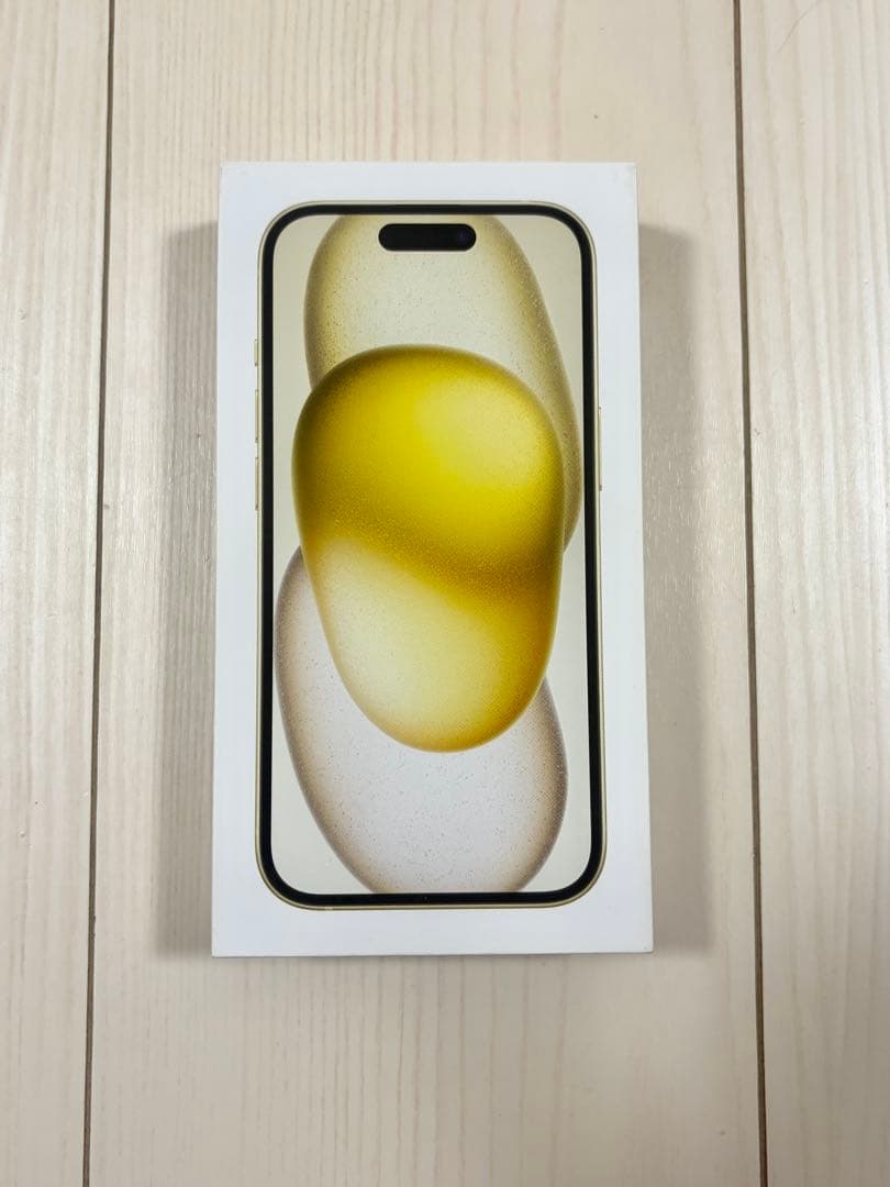 Apple iPhone 15 256GB SIMフリー イエロー