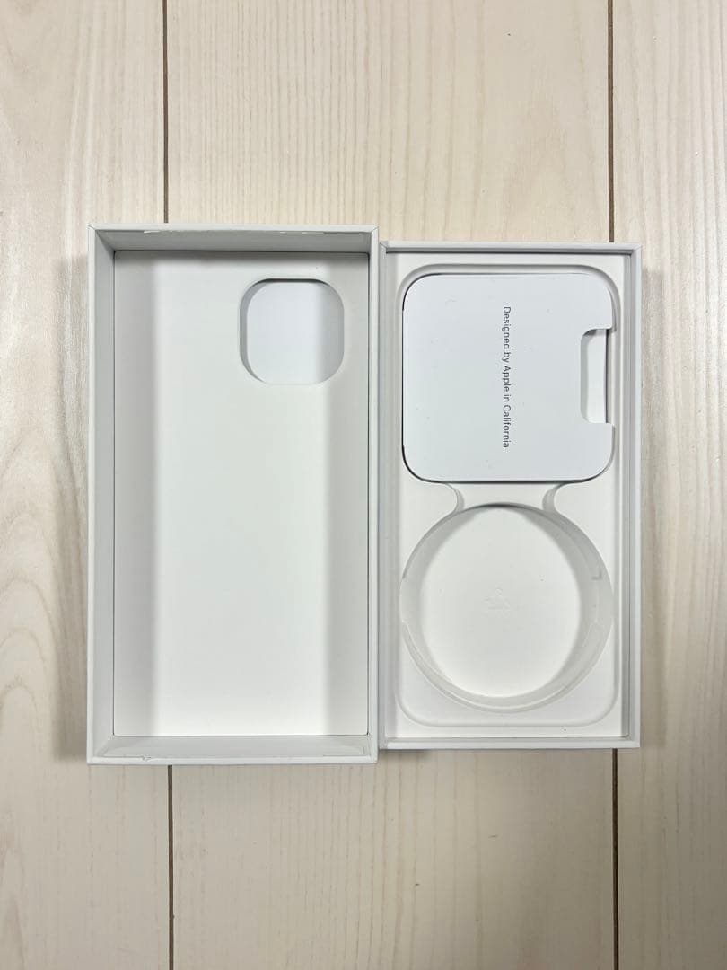 Apple iPhone 15 256GB SIMフリー イエロー