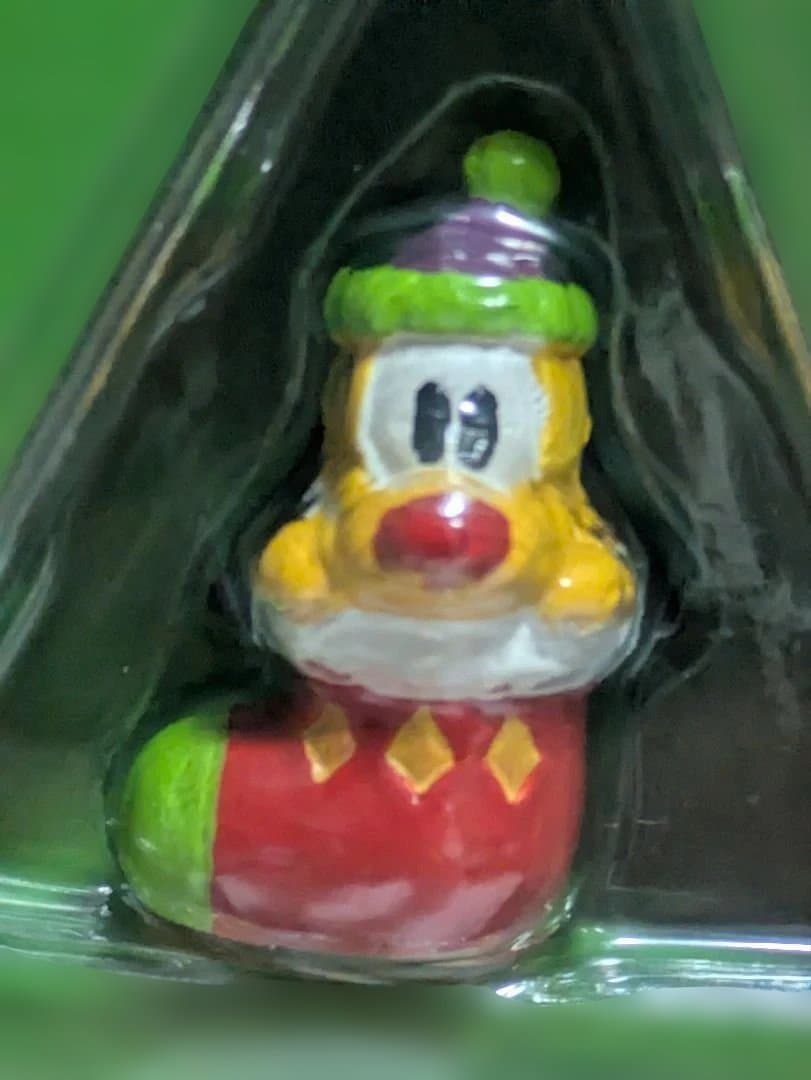 ディズニーリゾート　クリスマスツリー　フィギュア　2010