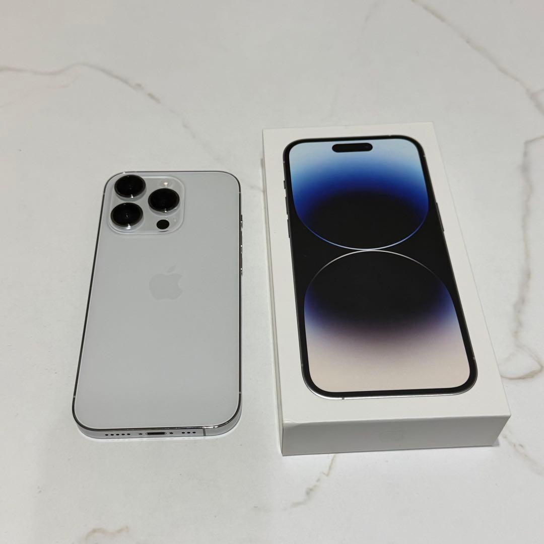 iPhone 14 pro Silver 1TB SIMフリー