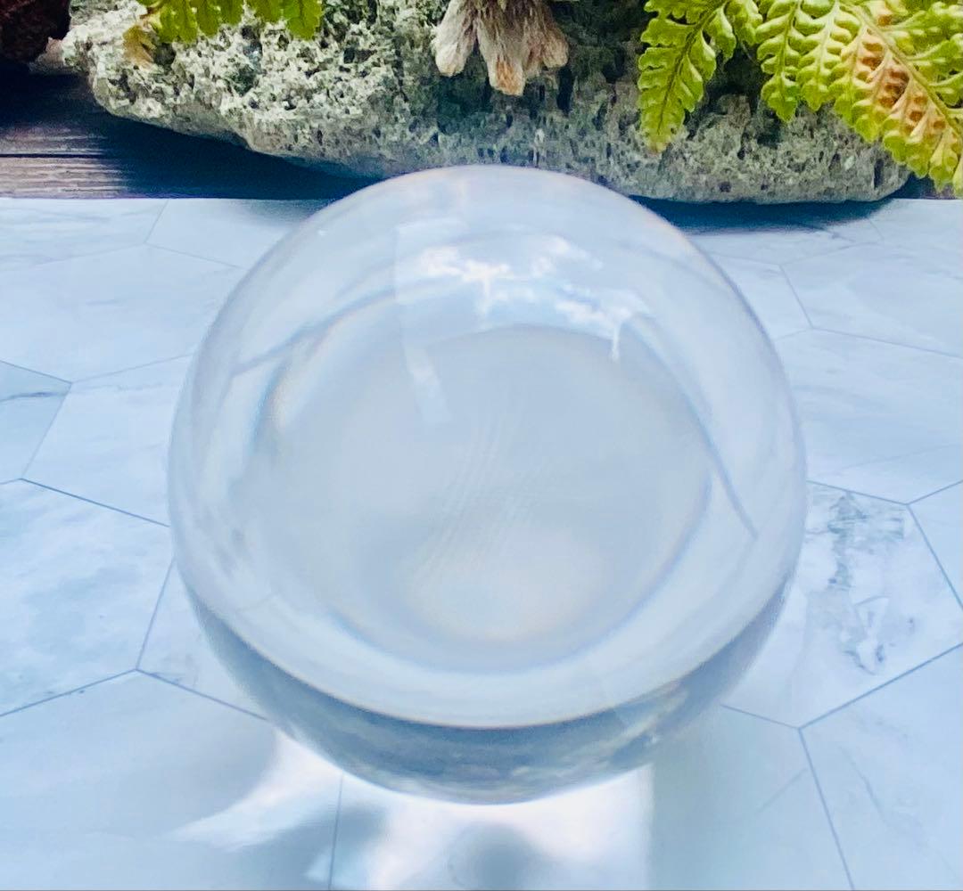 水晶玉　無色透明クリア天然水晶 丸玉 60.4mm 306g 【新品鑑別書付き】