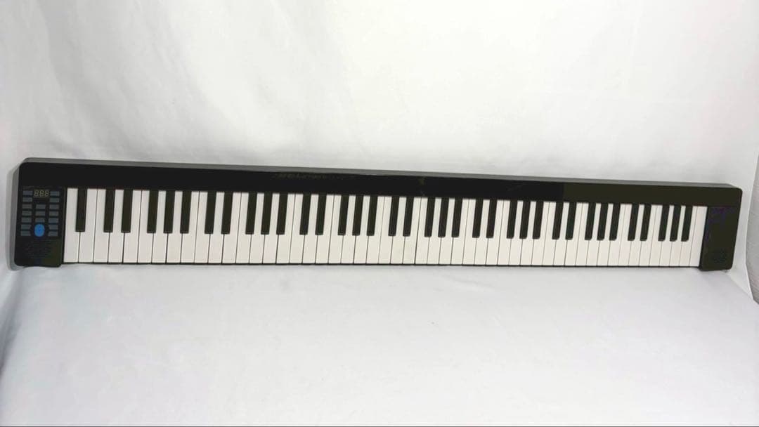 初心者向け 折りたたみ電子ピアノ 88鍵盤 キーボード 軽量 コンパクト 現状品