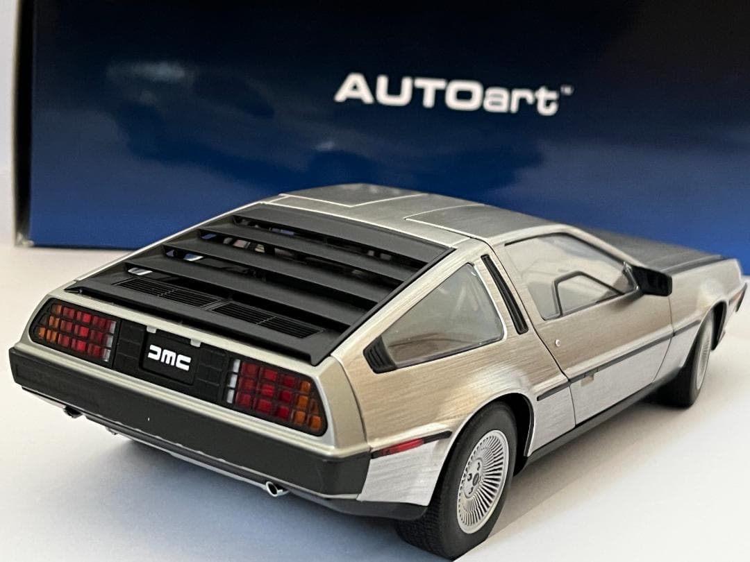 オートアート 1/18 DE LOREAN DMC-12 デロリアン 79916