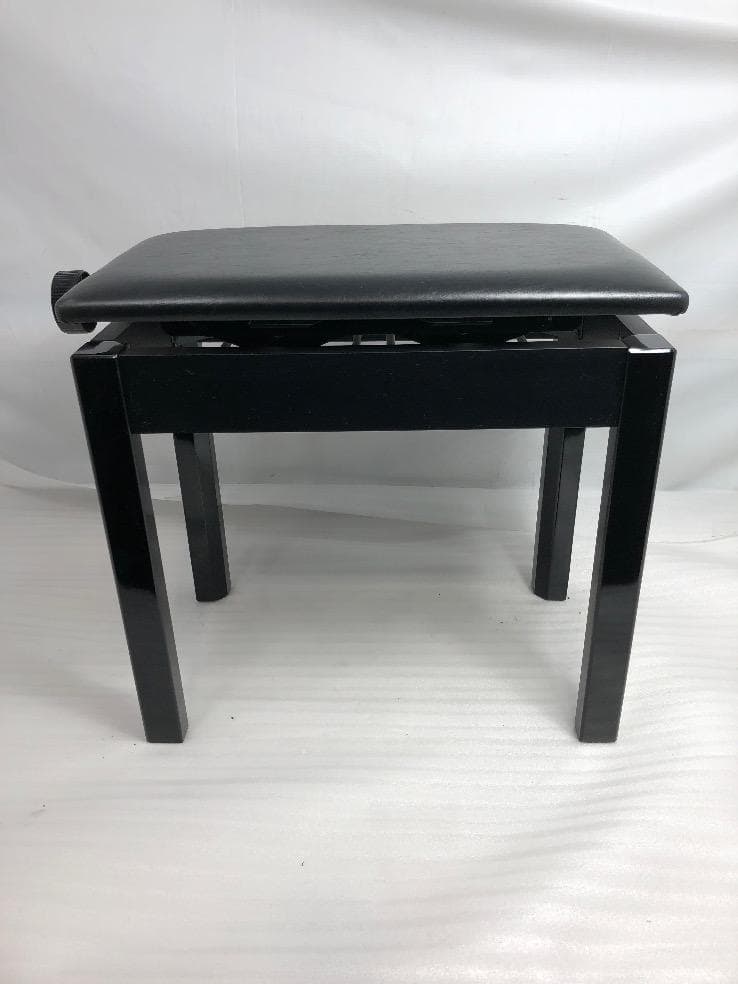 ※68330※YAMAHAピアノ椅子（黒）★送料無料