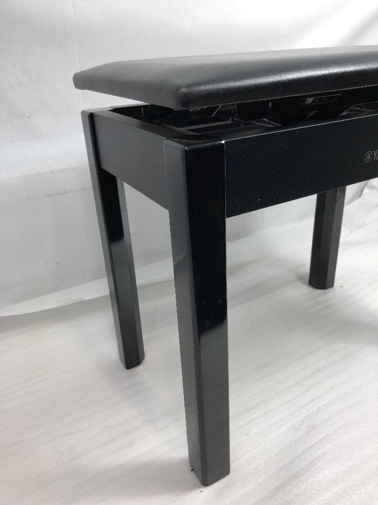 ※68330※YAMAHAピアノ椅子（黒）★送料無料