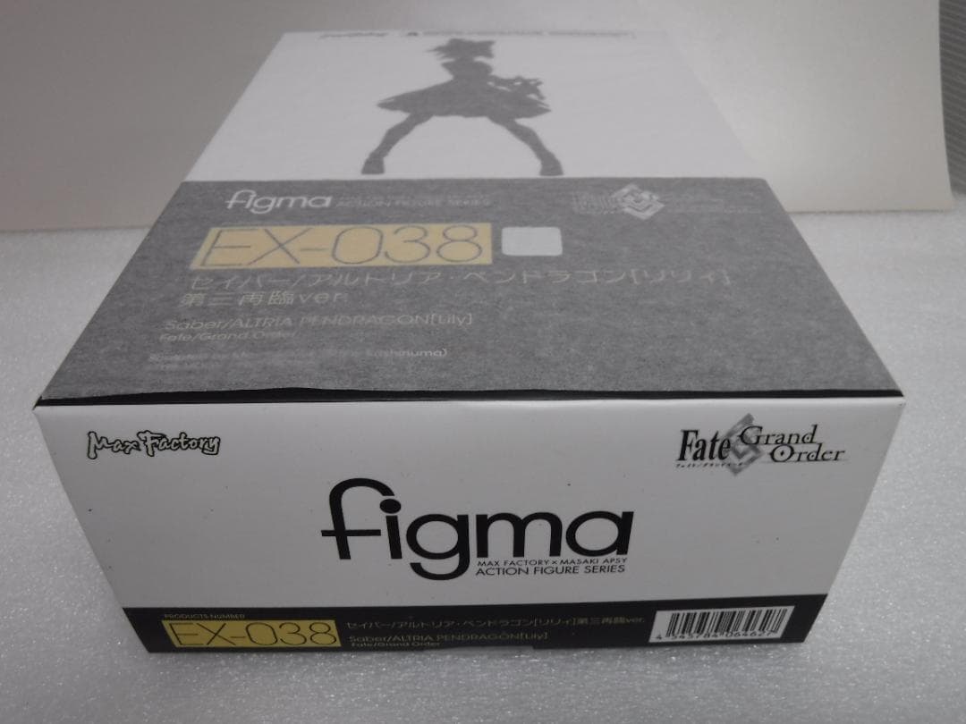 figma EX-038 Fate　セイバー／アルトリア・ペンドラゴン　ⓝ