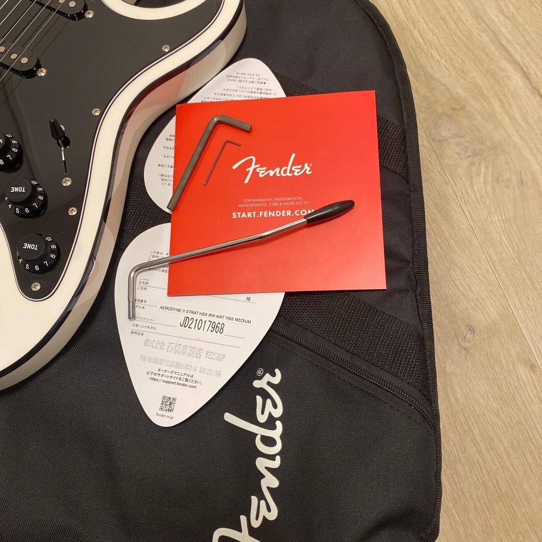 フェンダーエアロダインミディアムスケール