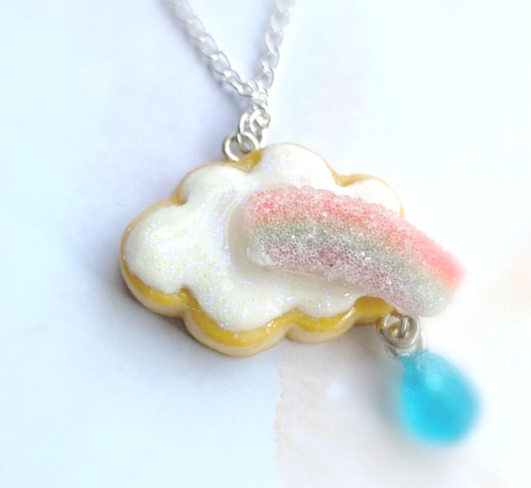 雲のアイシングクッキーショルダー　③ ハンドメイド