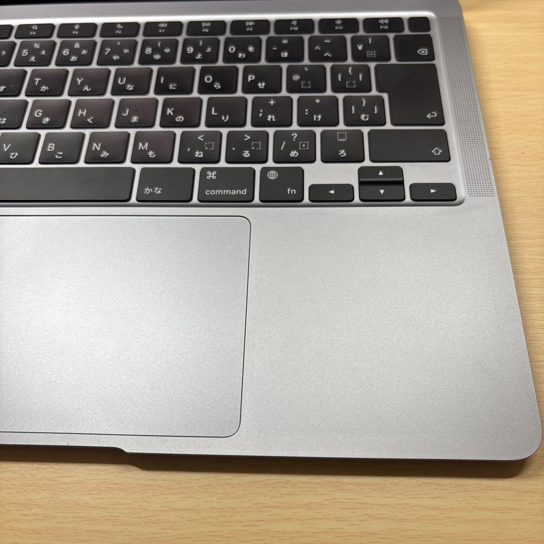 MacBook Air M1 8GB 256GB 充放電36回