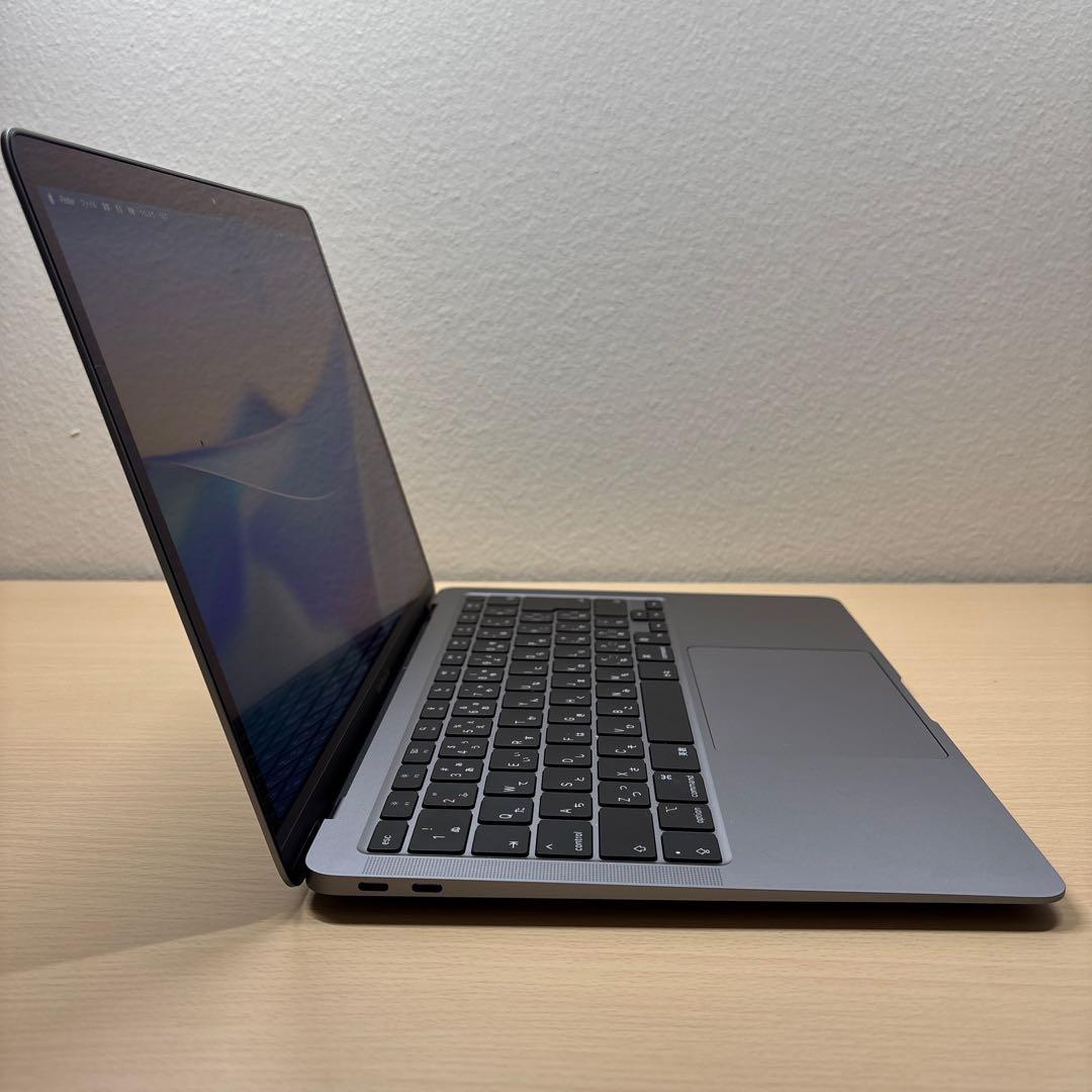 MacBook Air M1 8GB 256GB 充放電36回