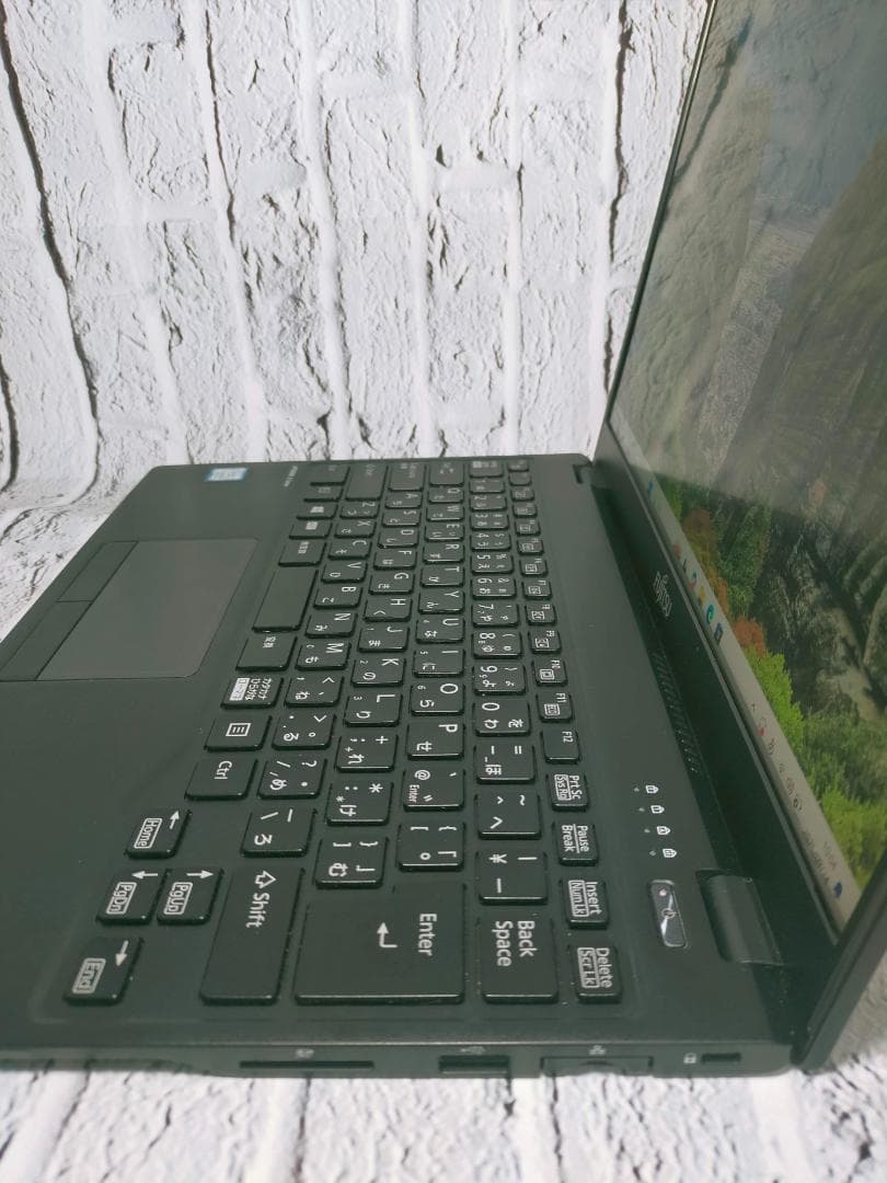 富士通LIFEBOOK　U939/CX