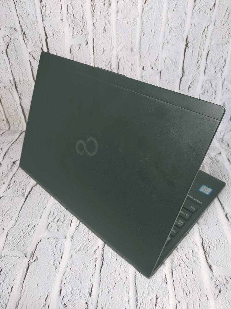 富士通LIFEBOOK　U939/CX