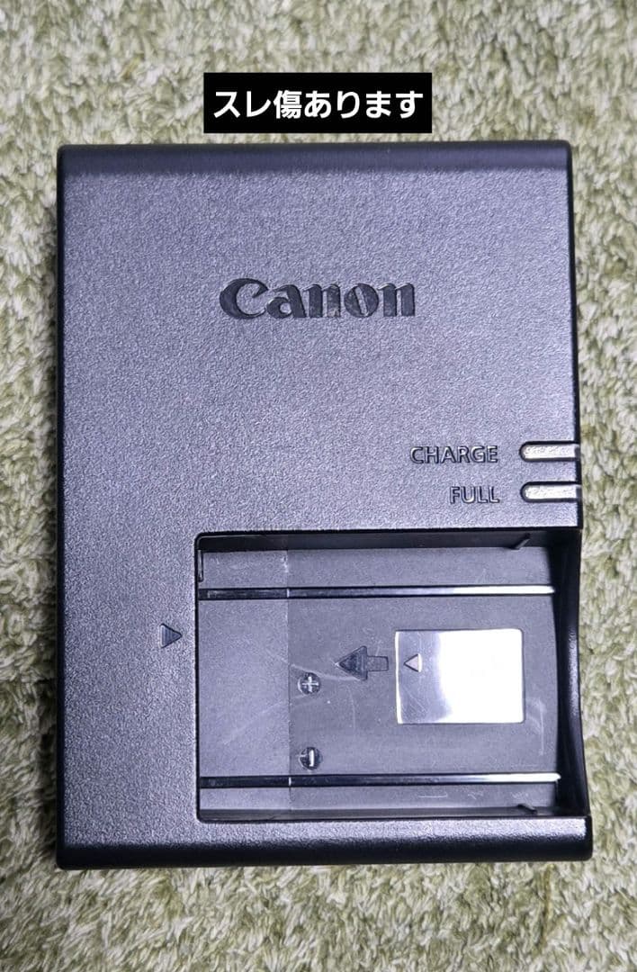 【中古】Canon EOS Kiss X9 デジタル一眼レフ　ダブルズームキット