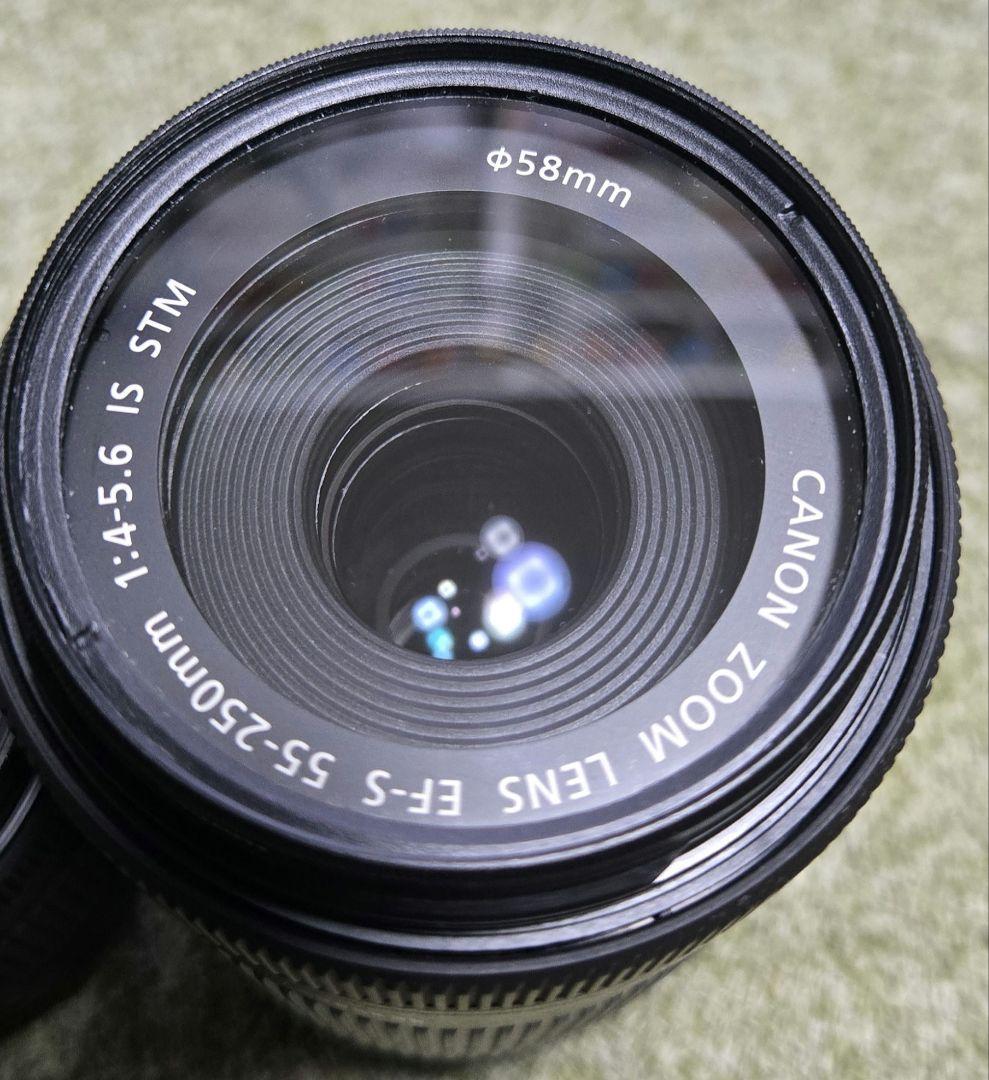 【中古】Canon EOS Kiss X9 デジタル一眼レフ　ダブルズームキット