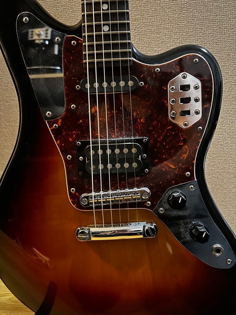 N　SCHECTER AR06