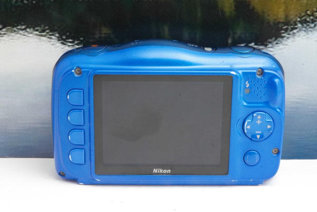 【美品】ニコンNikon COOLPIX W100 防水デジタルカメラ ブルー