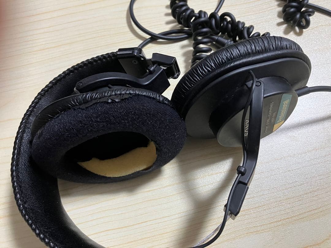 SONY プロフェッショナル スタジオモニター ヘッドフォン