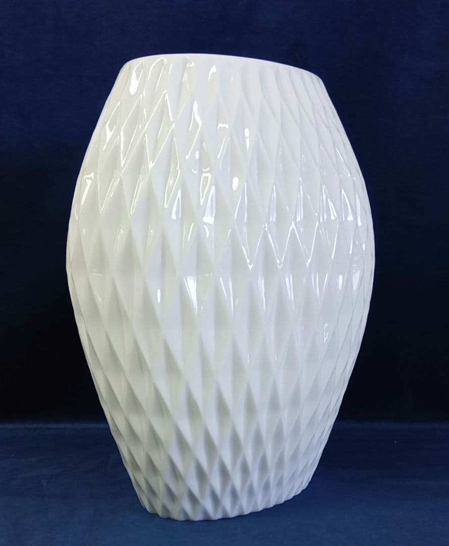 香蘭社　白磁　花瓶　ダイヤ　木箱入り　フラワーベース　花生　インテリア