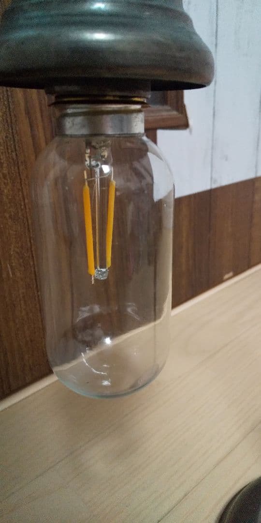 とても➰✨オシャレ✨➰レトロ風➰ テーブルランプ 電池式