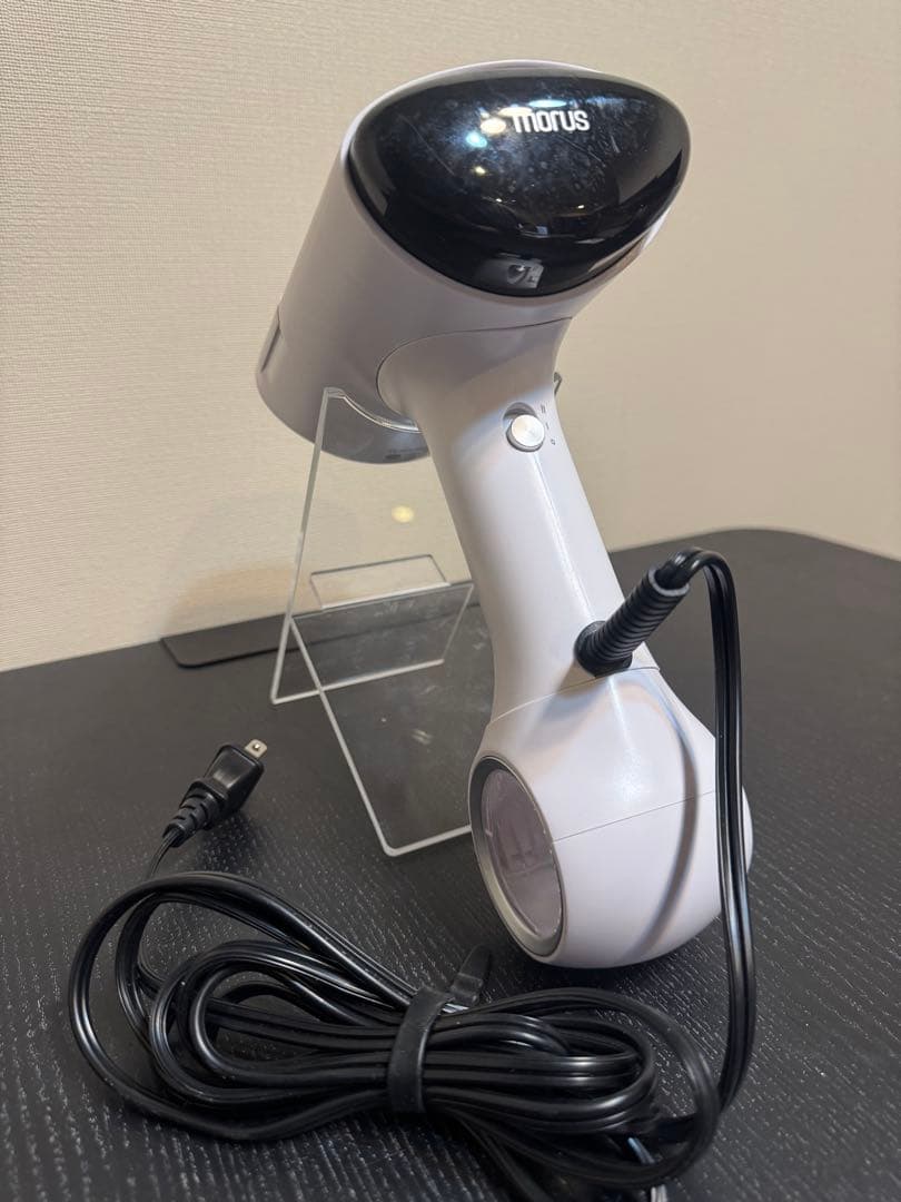 Morus V6 真空吸着式衣類スチーマー　ホワイト