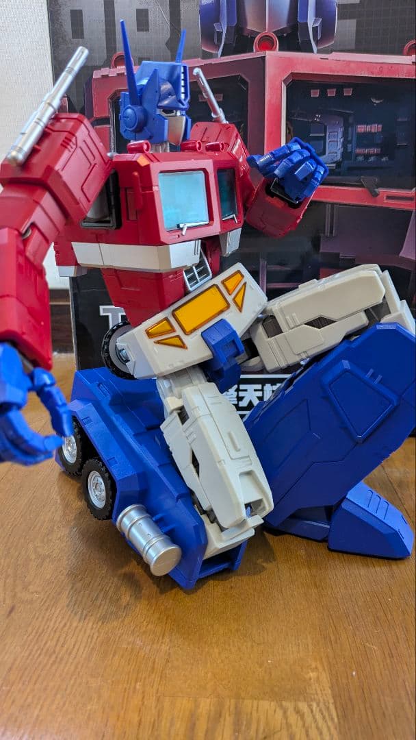 auldey transformers AAM オプティマスプライム　35cm