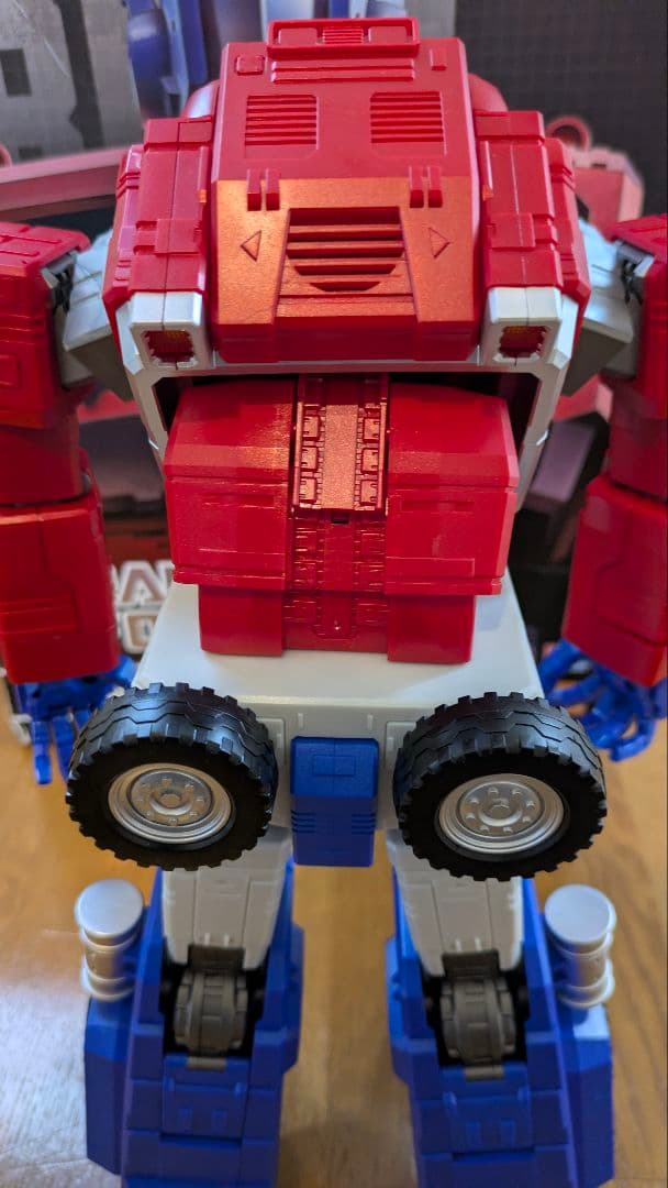 auldey transformers AAM オプティマスプライム　35cm