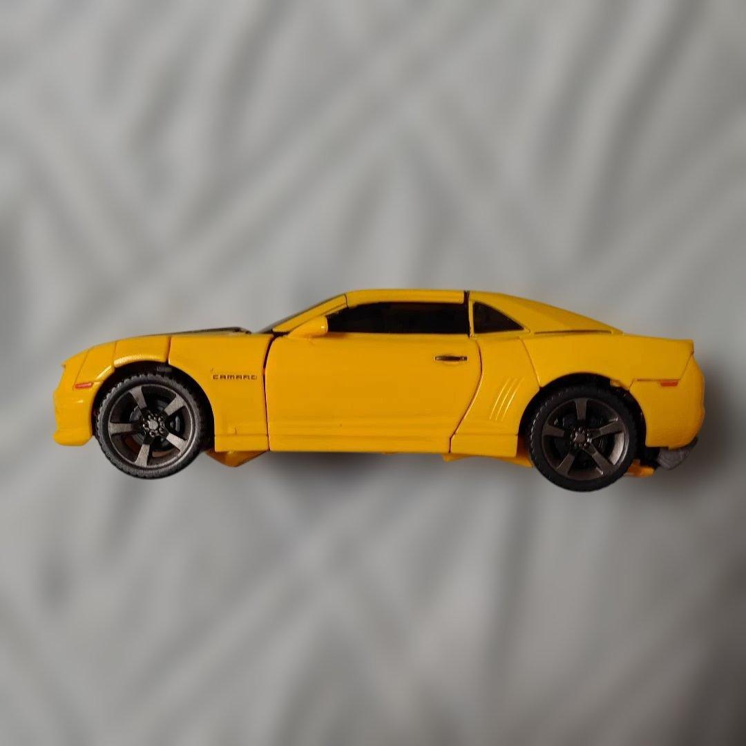 トランスフォーマー　マスターピース　MPM バンブルビー国内版　本体のみ