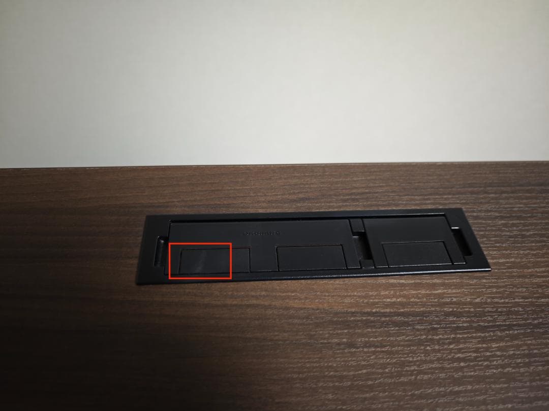 オカムラ Swift(スイフト) 1800 x 800 電動昇降デスク