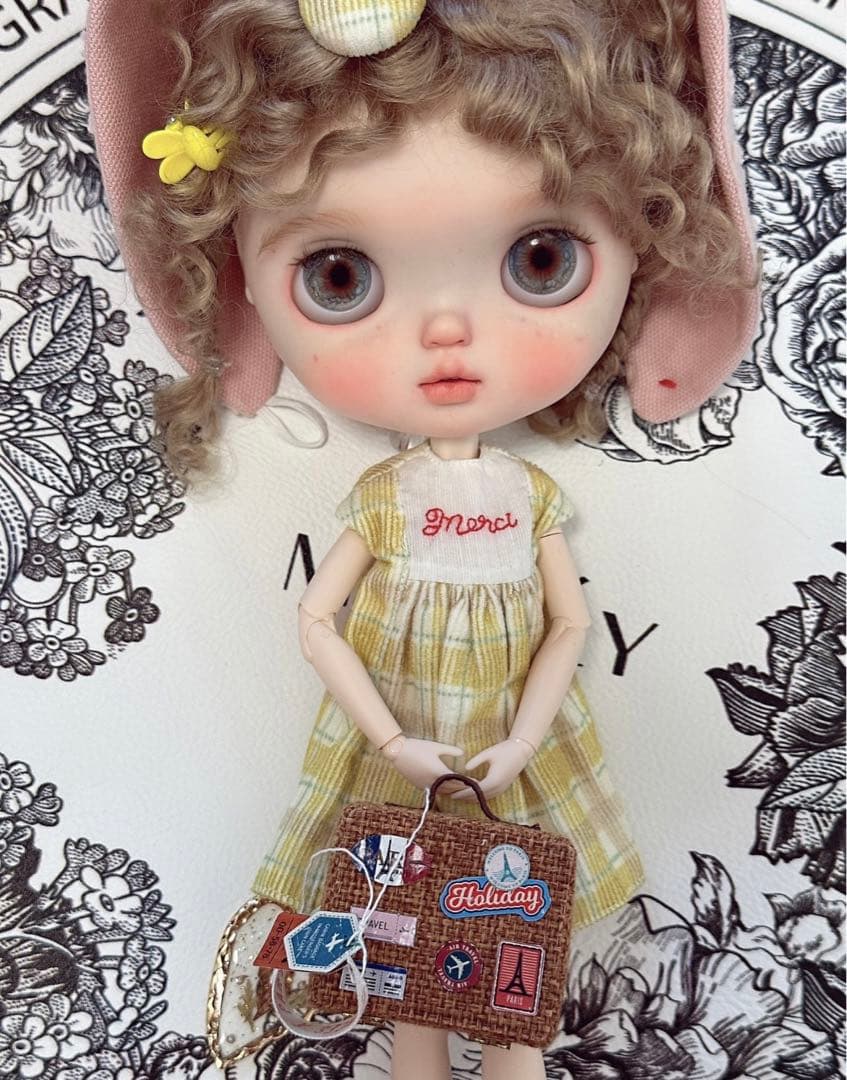 カスタムブライス 海外作家様 小さなお目目 独特な雰囲気 かわいい フルセット