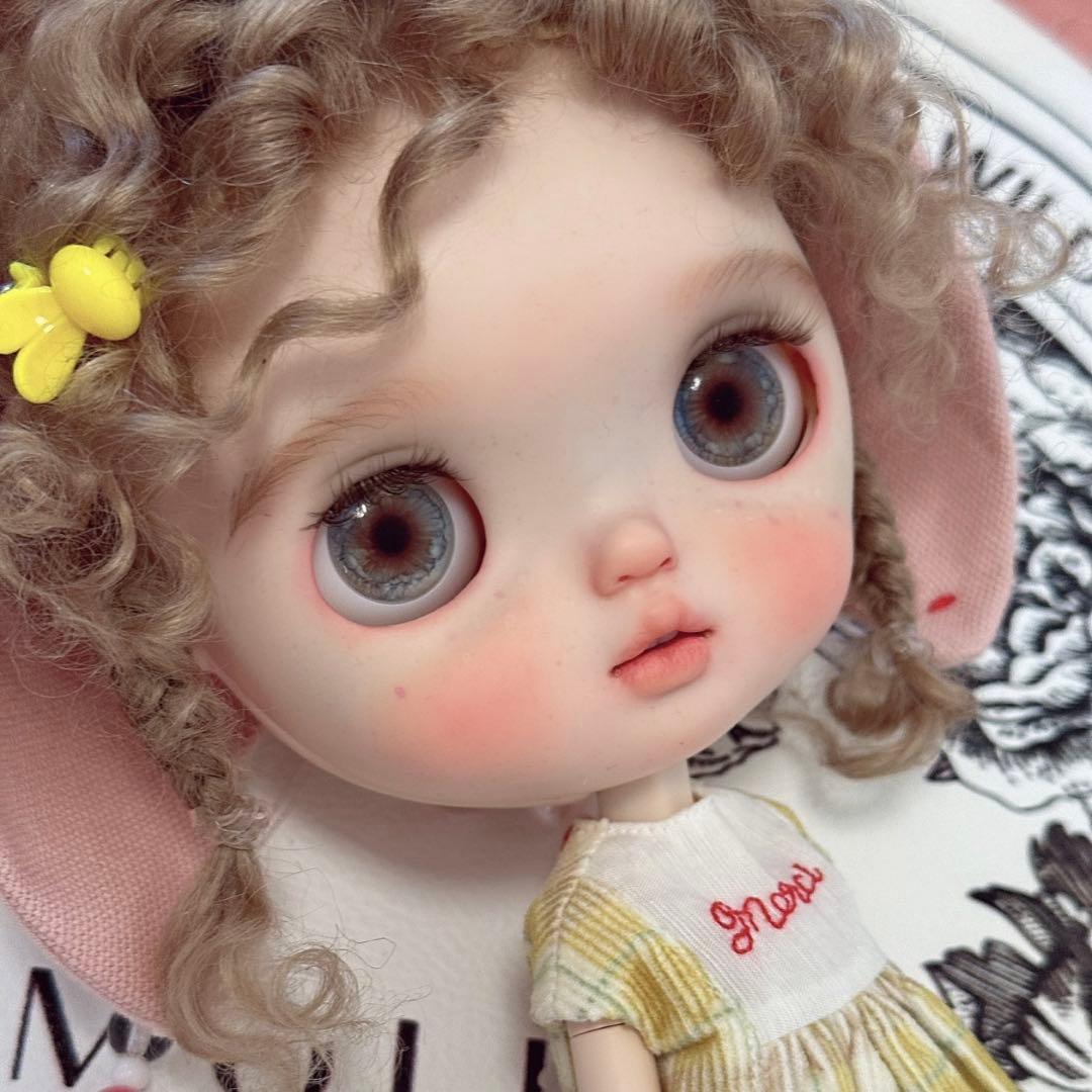 カスタムブライス 海外作家様 小さなお目目 独特な雰囲気 かわいい フルセット