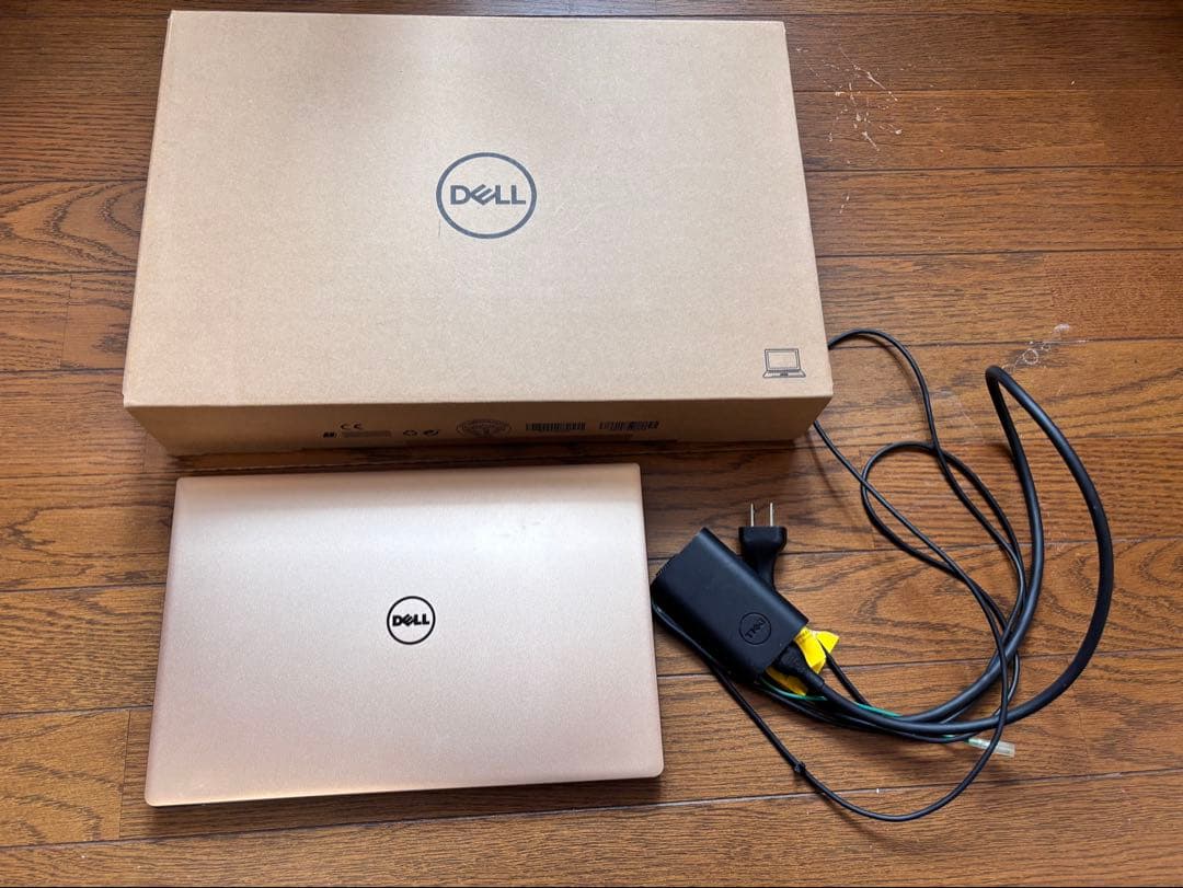 DELL ノートPC XPS 13 9360 ゴールド 本体 ACアダプター付き