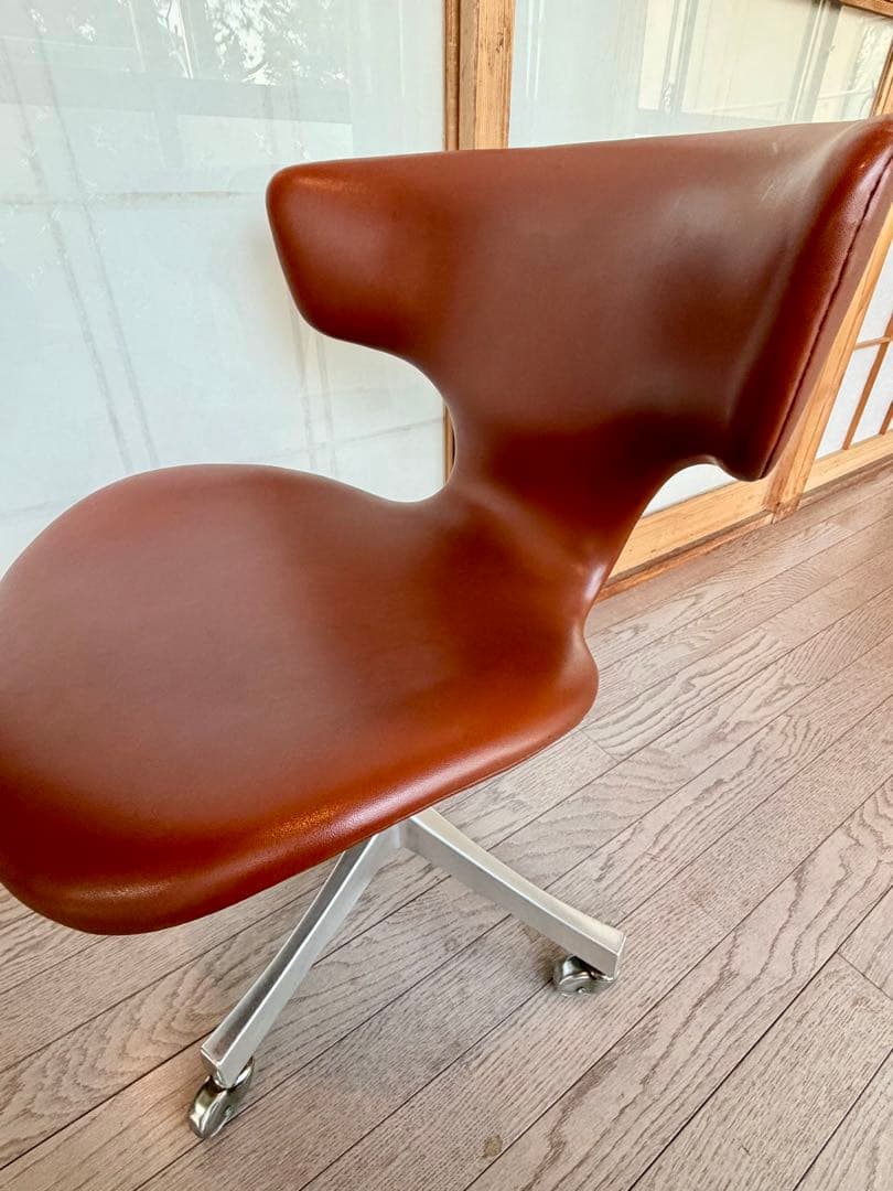 剣持勇カブトチェア　天童木工製　ブラウン