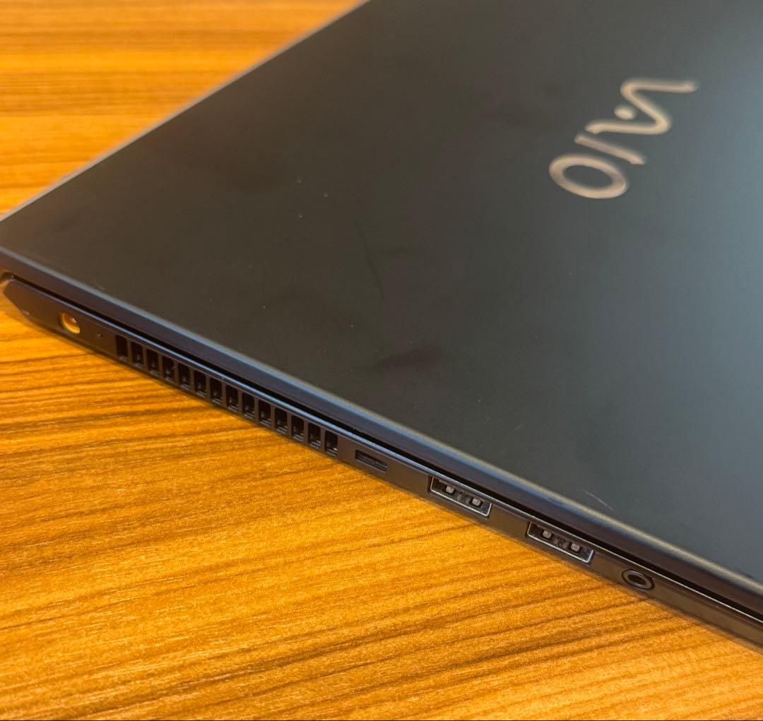 VAIO i5 8GBメモリ 256GB SSD 第8世代