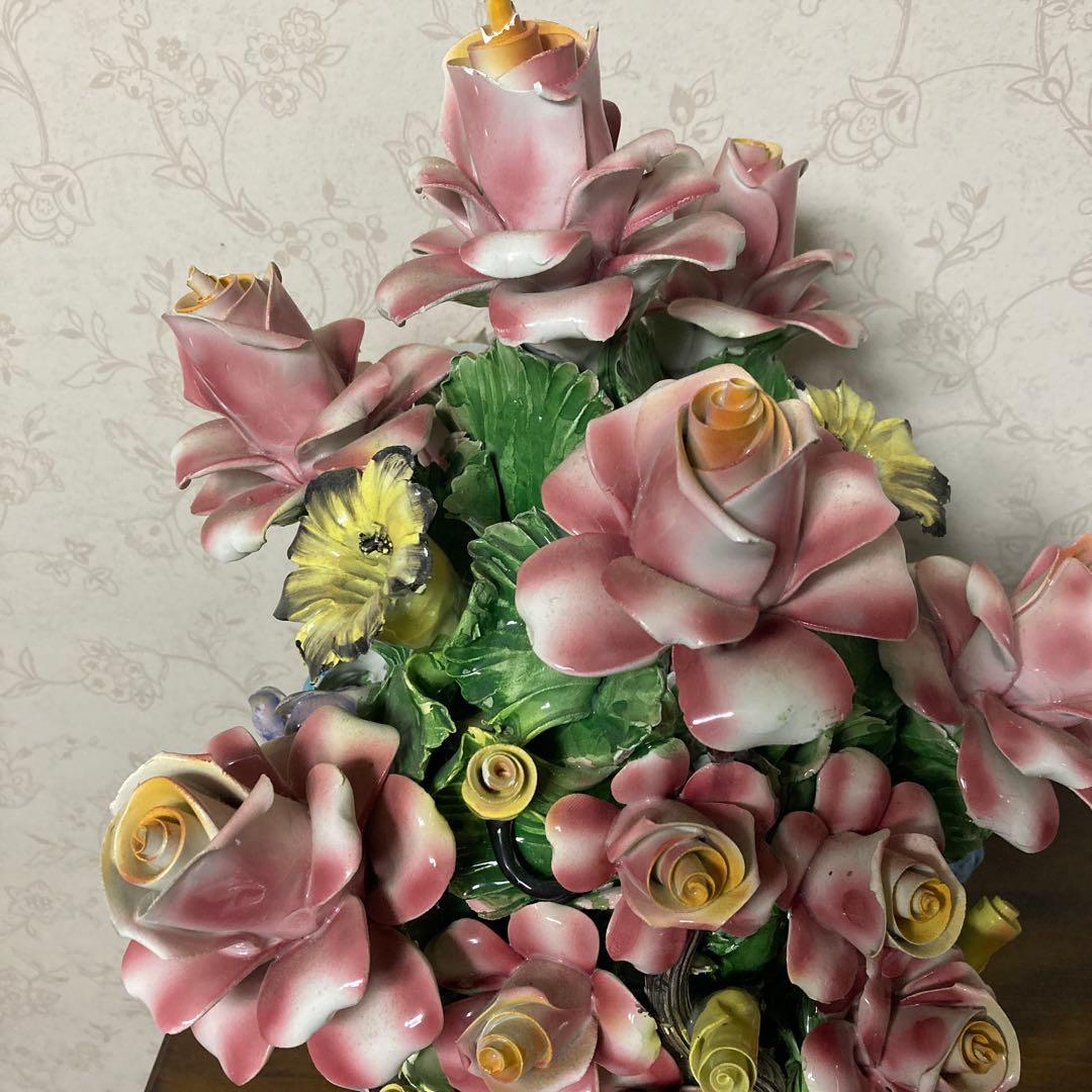 陶器製　花置物　カラフルな花置物　インテリア