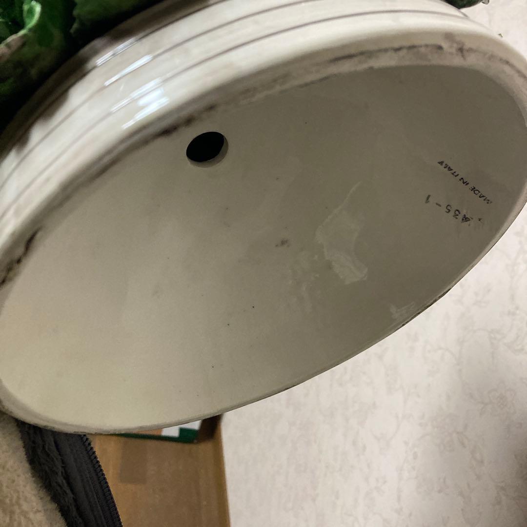 陶器製　花置物　カラフルな花置物　インテリア