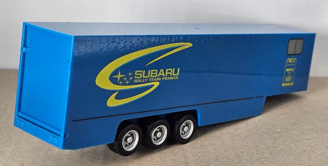 マジョレット、SUBARU トランスポーター、メルセデス　アクトロス、1/64