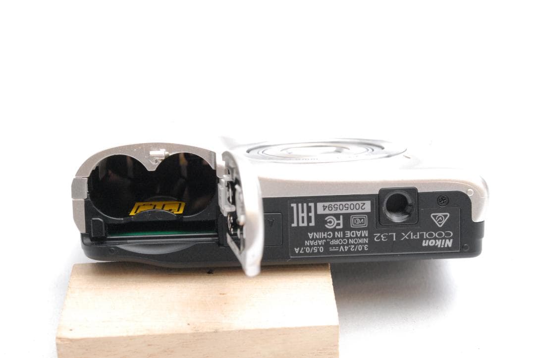 Nikon coolpix L32 （良品）