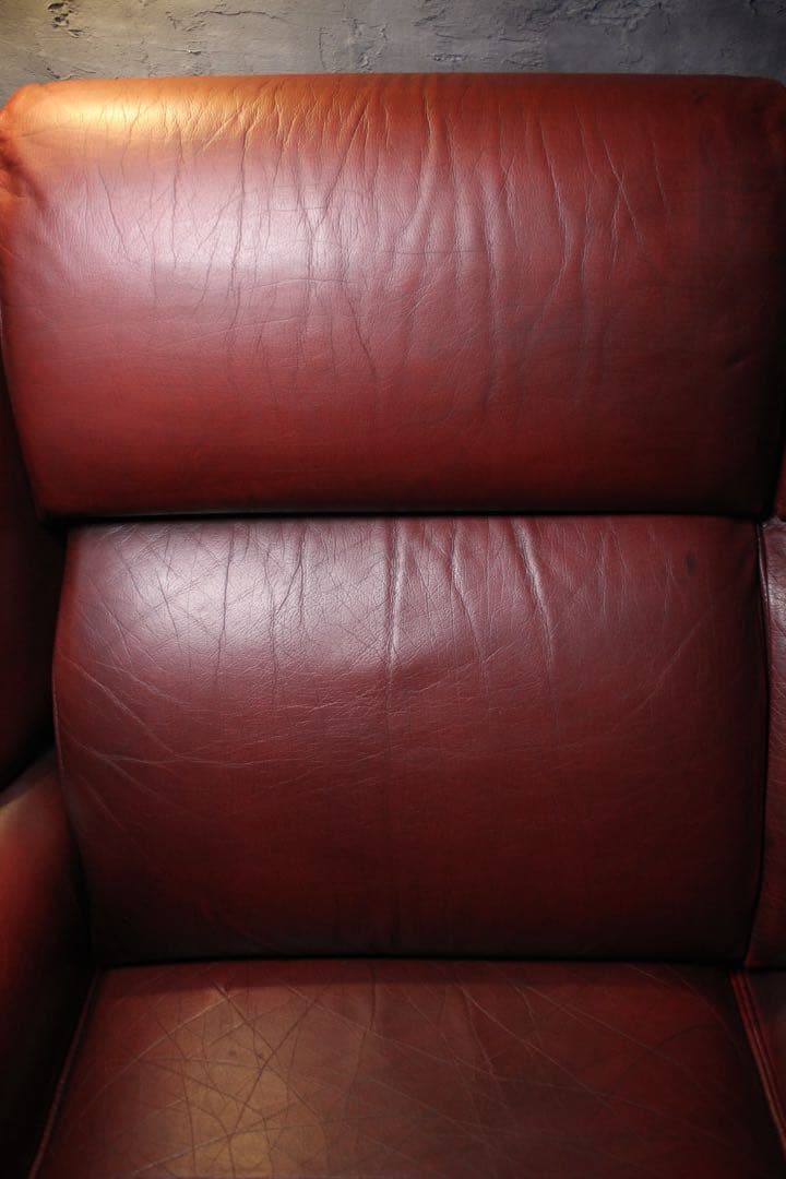 首都圏送無料〜　輸入アンティークソファ　総本革　バーガンディ　3人掛けソファ