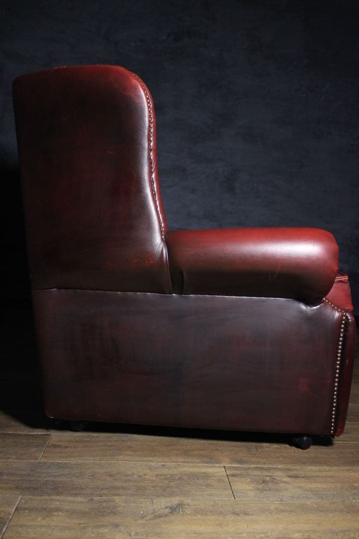 首都圏送無料〜　輸入アンティークソファ　総本革　バーガンディ　3人掛けソファ