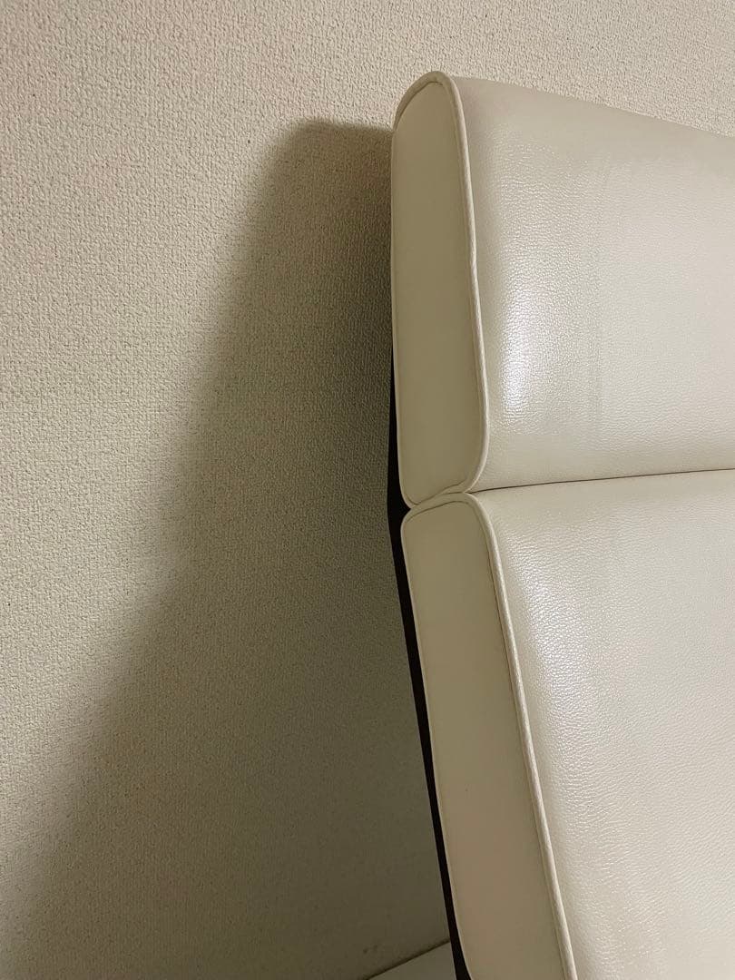 カリモク　1人掛けソファ　椅子　ホワイト