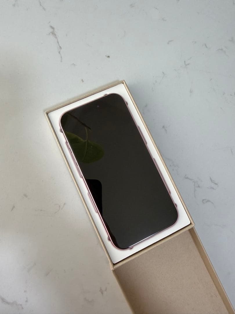 Apple iPhone 15 ピンク 本体箱有り