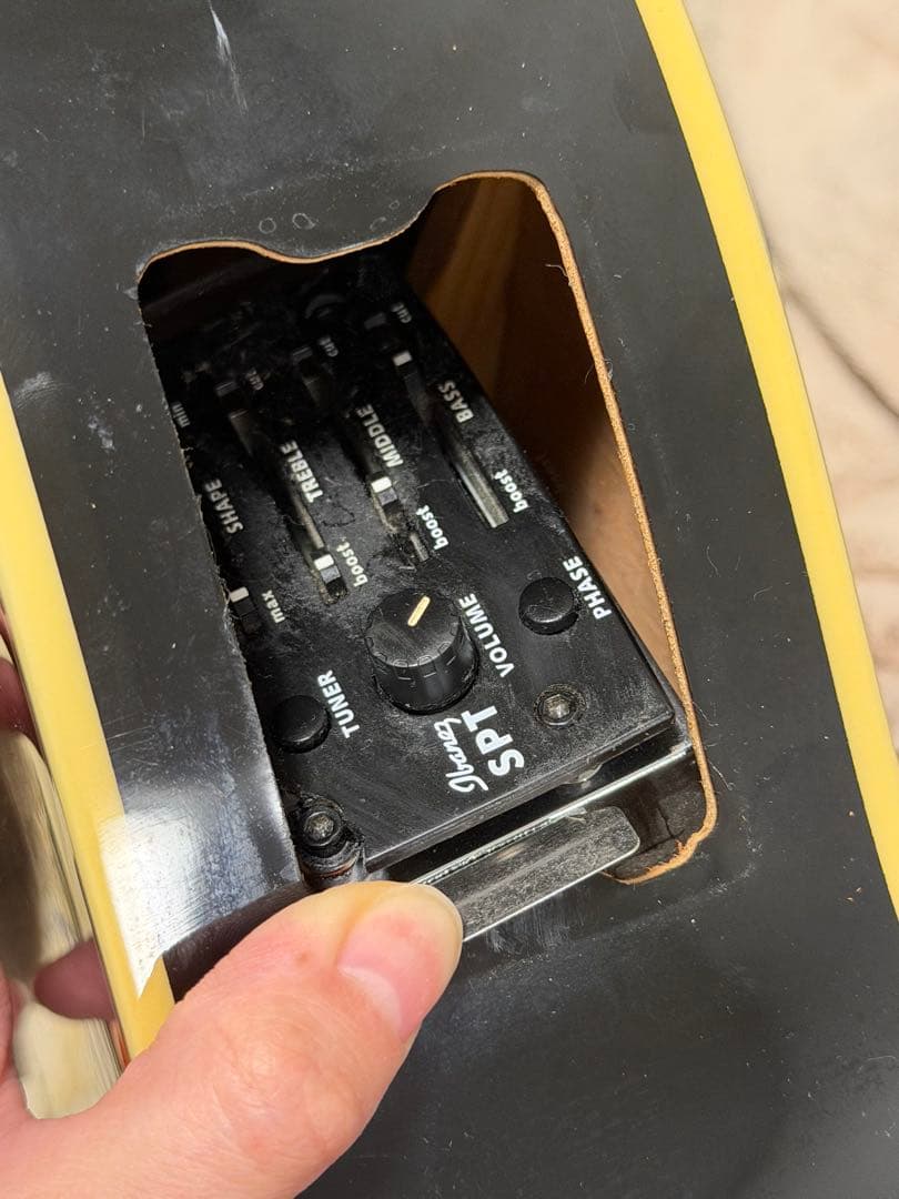 アコースティックギター【3500円値下げしました】